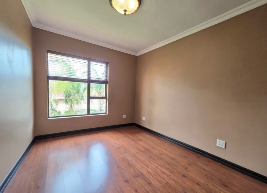 To Let 4 Bedroom Property for Rent in Melodie North West